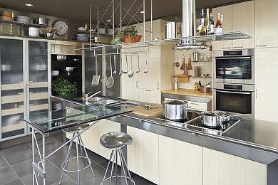 《最后生还者2》复刻版与原版对比视频 改进不太明显